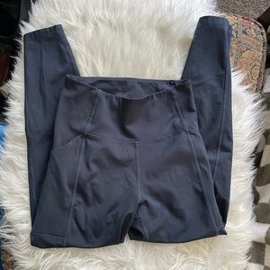 Girlfriend collective leggings small